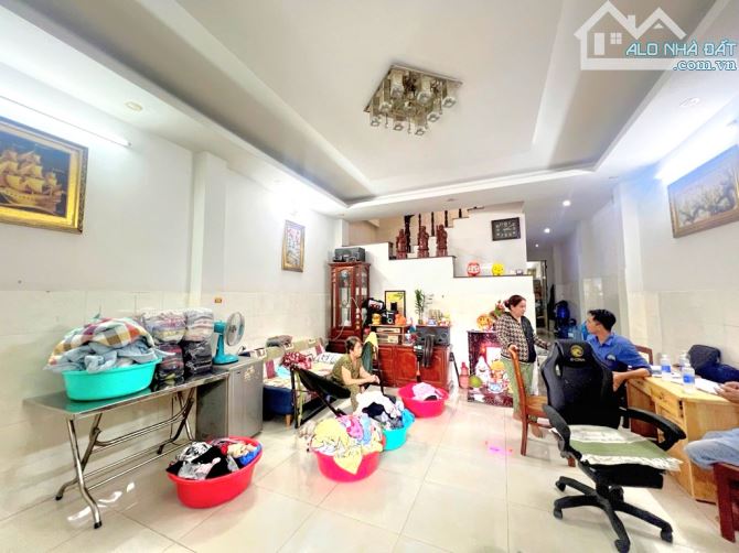 BÁN NHÀ 3 TẦNG MẶT TIỀN KD HỒ BÁ PHẤN, QUẬN 9 - 3