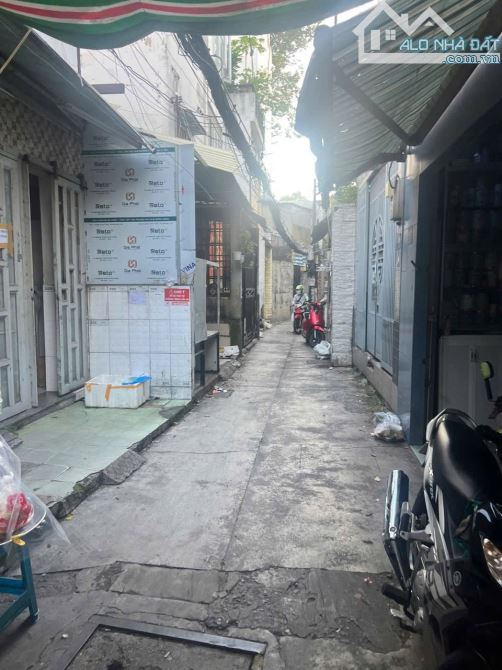 Bán nhà ở đường Trường Sa ( hẻm 1 sẹt ) , P17 , Bình Thạnh . DT 33m2 . Giá bán 3 tỉ 950 tr - 3