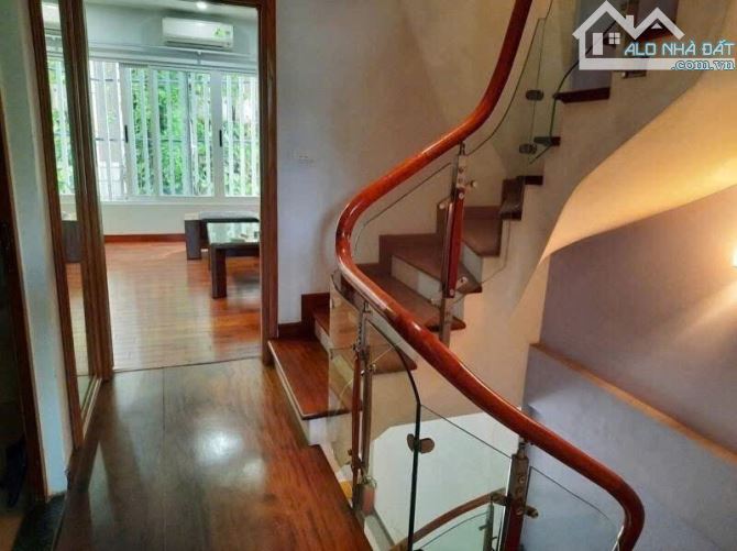 Nhà cực đẹp mặt ngõ Đội Cấn, Ba Đình, cách mặt phố 5m - 2