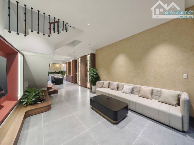 Nhà 3 tầng kiệt Ông Ích Khiêm - Hải Châu Full Nội Thất cách đường chính 50m - 3