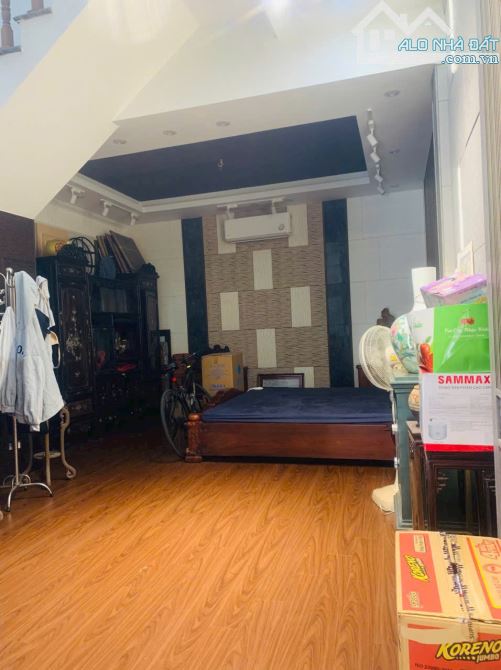 🏠 TRỤC CHÍNH ĐƯỜNG BÀ TRIỆU NHÀ 2 TẦNG ĐẸP – VỊ TRÍ ĐẮC ĐỊA – TIỀM NĂNG CAO 💰 - 3
