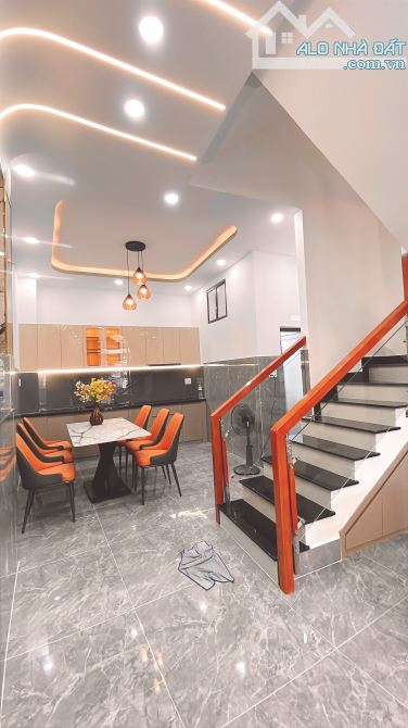 Siêu Phẩm Chân Dài - Phan Văn Trị - 3