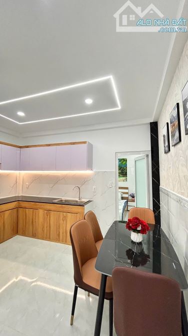 Bán Nhà Gần Cao Đẳng Điện Lực Quạn 12 - 3