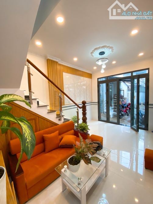 Bán gấp nhà đẹp ở ngay Đường Phạm Thế Hiển, đường trước nhà 4m, 31m2, SHR, HCĐ, chỉ 4.45tỷ - 3