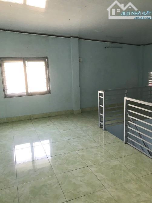 Bán dãy trọ 7 phòng đang cho thu nhập 12triệu/tháng  đối diện với trường tiểu học Vĩnh Hải - 3