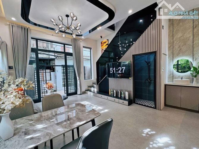 BIỆT THỰ 262M2 - CHỈ 5.4 TỶ - GẦN GO THÁI NGUYÊN - ĐƯỜNG VIỆT BẮC - 3
