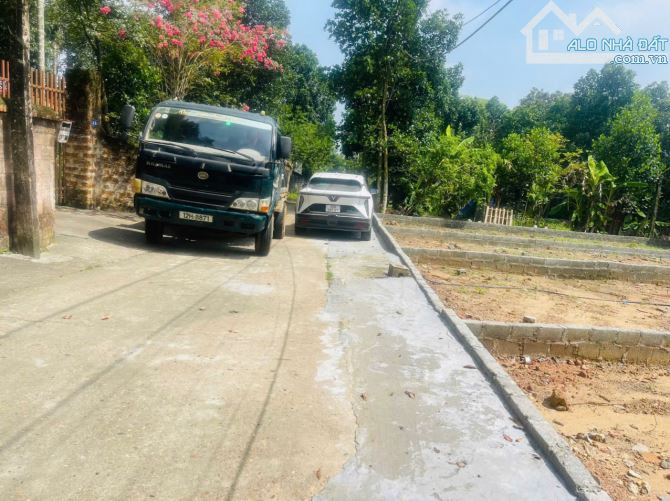 BÁN ĐẤT NỀN TẠI HỮU NGHỊ 1,75 TỈ - 100M2 , 30 PHÚT ĐẾN TRUNG TÂM HÀ NỘI - 3
