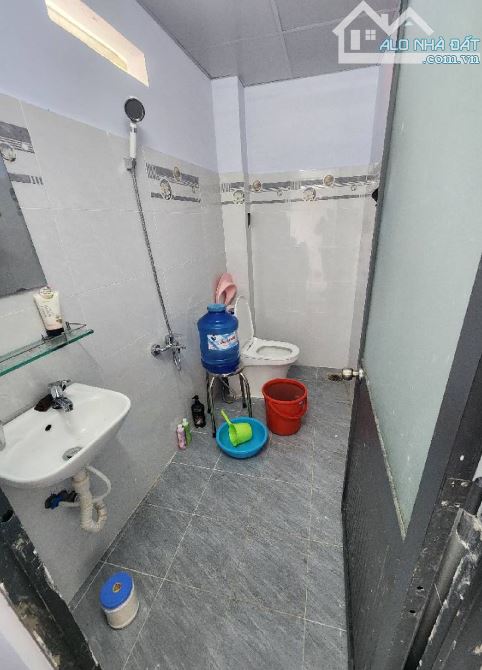 NHÀ MẶT TIỀN ĐƯỜNG 10M – CÁCH NGUYỄN VĂN BỨA 20M – 90M2-XUÂN THỚI SƠN-HM - 3