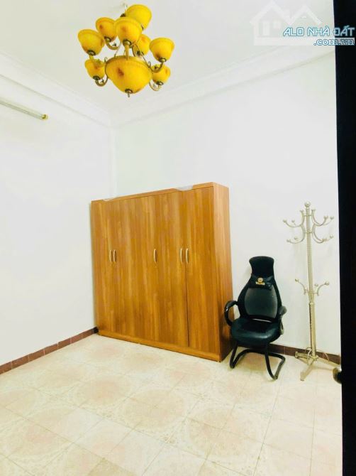 📢 NGUYỄN CHÍ THANH - ĐỐNG ĐA. DIỆN TÍCH 40M. 4 TẦNG. MẶT TIỀN 3.6M. GIÁ HƠN 15 TỶ CÒN TL. - 3