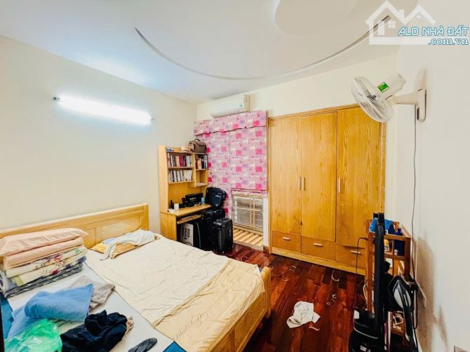 Bán nhà Đội Cấn, 2p ra phố, nhà đẹp ở luôn, ngõ nông, sân để xe, 38m2*4T, giá 8.9 tỷ - 3