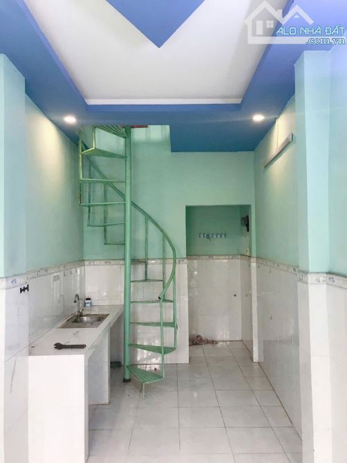 ✨✨✨Nhà 2 mặt hẻm 3m thông, sát Trường Chinh, cầu vượt An Sương chỉ 2p giá chỉ 2.7 TỶ - 3