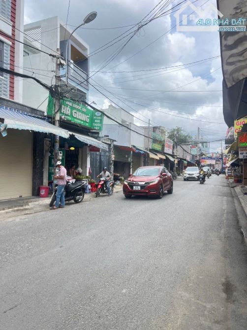 🏠Nhà SHR MT CHỢ TRẦN QUANG CƠ PHƯỜNG HIỆP THÀNH,Q12.giá : ngang 4-22(đường 12m) - 3
