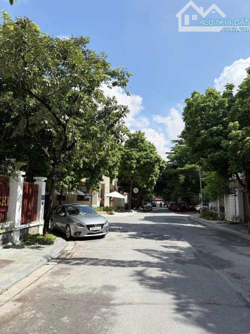 SIÊU PHẨM LÀNG VIỆT KIỀU CHÂU ÂU,KHU ĐÔ THỊ MỖ LAO, DT 150M, 3T, MT 9M, GIÁ BÁN 56 TỶ - 3
