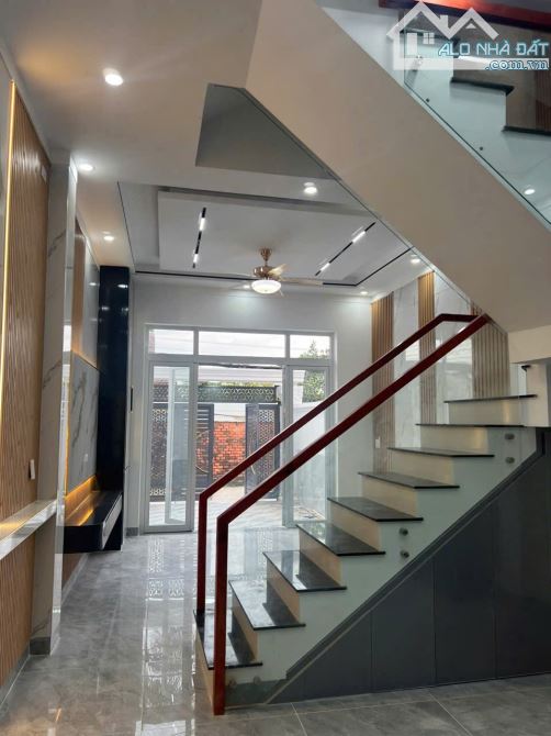🏡 BÁN NHÀ 1 TRỆT 1 LẦU TÂN VẠN – HẺM 244 BÙI HỮU NGHĨA, KDC THIÊN NIÊN KỶ  ✅ Kết cấu:  1 - 3