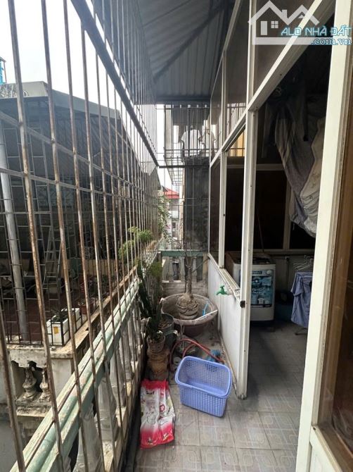LĨNH NAM - DÂN XÂY - GẦN PHỐ - NGÕ ĐẸP - MẶT TIỀN RỘNG - NỞ HẬU PHONG THUỶ - 3