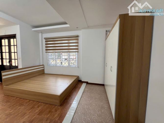 Bán nhà Vạn Phúc, Hà Đông, Dt:50m2, 3 tầng, thoáng 3 mặt - 3
