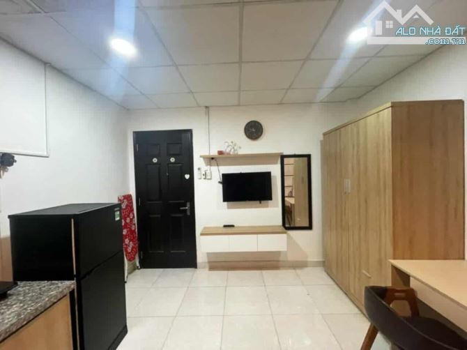 Bán nhà Cách Mạng Tháng Tám Quận 3, 328m2, 3 Tầng 24 phòng chỉ 38 Tỷ 5 - 3