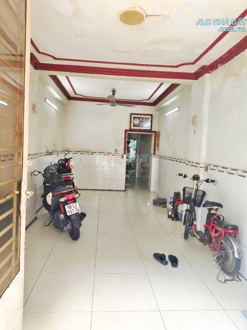 Bán nhà 1 lầu 54m2 hẻm xe hơi đường Nguyễn Thị Tần P.2 Quận 8 - 3