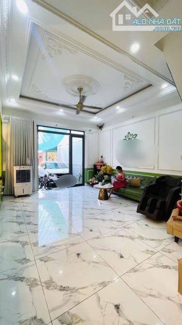 BÁN NHÀ KHU VIP NGUYỄN ẢNH THỦ Q12 - 4 TẦNG 112M2 - CÓ THANG MÁY - 3
