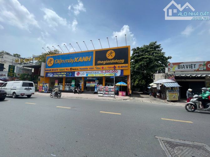 GÓC 2 MẶT TIỀN GÒ DẦU 450M2 VỊ TRÍ SIÊU ĐẸP CÓ LỀ ĐỂ XE RỘNG RÃI - 3