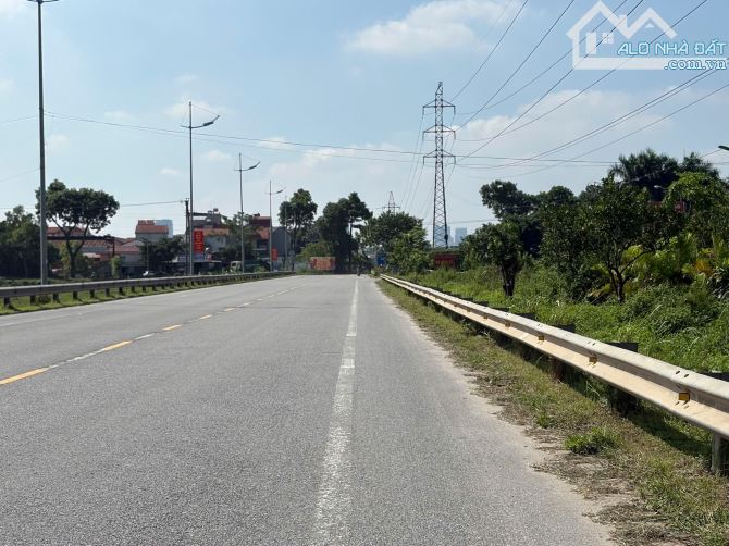 ĐỒNG NHÂN HẢI BỐI PHÂN LÔ 3 Ô TÔ TRÁNH-ĐƯỜNG THÔNG-3 BƯỚC CHÂN RA QL5 80M2 MT:4,9 - 3