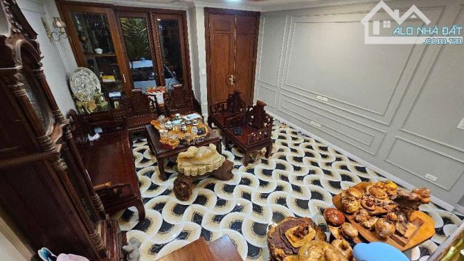 Bán nhà liền kề Tổng cục V - Tân Triều, diện tích 100m², 6 tầng, thang máy, view vườn hoa - 3