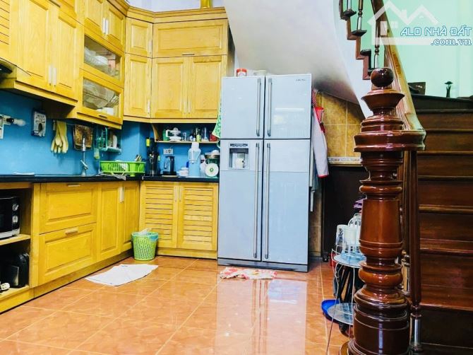 BÁN NHÀ LÔ GÓC MẶT NGÕ Ô TÔ PHỐ ĐÀO TẤN - 6 tầng đẹp ở luôn - Nhà xây chắc - Nội thất xịn - 3