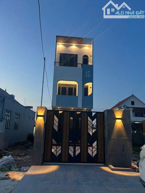 🏡 Cần bán nhà 3 tầng sát ga dự án đường sắt Lào Cai – Hà Nội – Hải Phòng (xã Kiến Minh) - 3