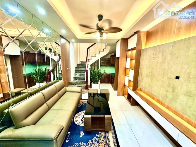 🏡✨ HIẾM BÁN NHÀ BIỆT THỰ 4 TẦNG – 100M², GARA Ô TÔ TRONG NHÀ ✨🏡 - 3