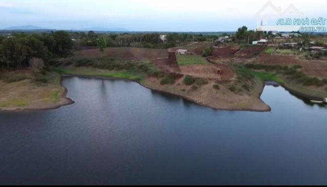 Cần bán lô đất view hồ Suối Rao gần 1 mẫu 2. 300 thổ cư. Mặt tiền đường chính khu dân cư - 3
