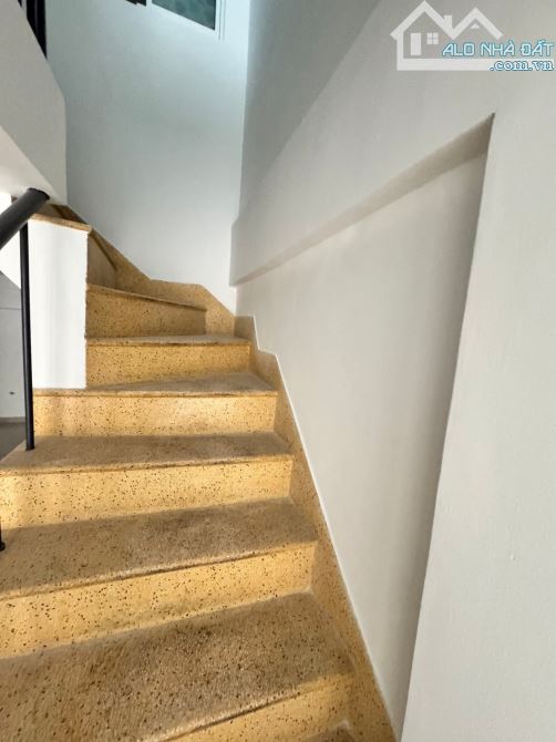 BÁN GẤP SHOPHOUSE CT4B – KHU ĐÔ THỊ VĨNH ĐIỀM TRUNG, NHA TRANG 2pn 2 toilet - 3