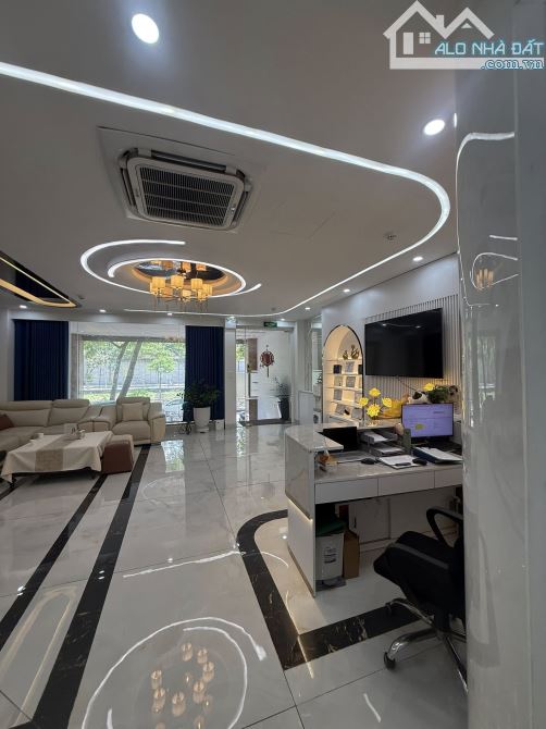 Bán Nhà Mặt Phố Quan Hoa Cầu Giấy 148m2-9T MT7m VIEW Sông 110 Tỷ Quan Hoa Có TL. - 3