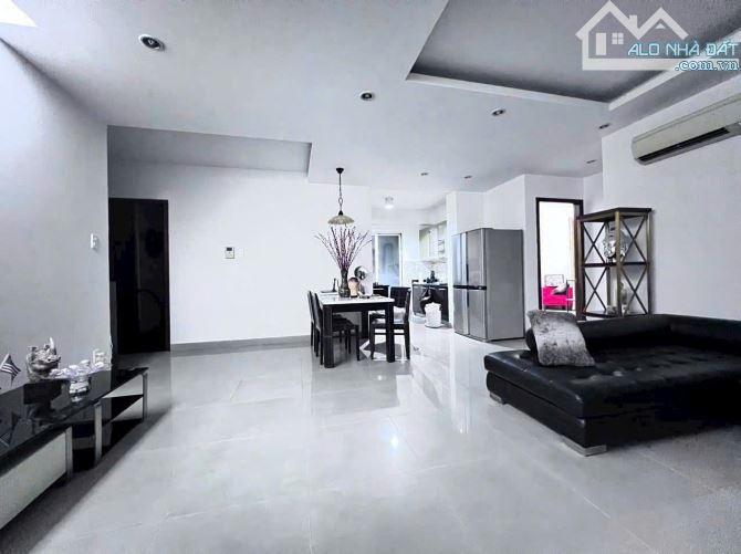 22tr/th. NTCC, Cao ốc Satra, Phan Đăng Lưu, PN, 145m2, 3PN, 2WC. - 3