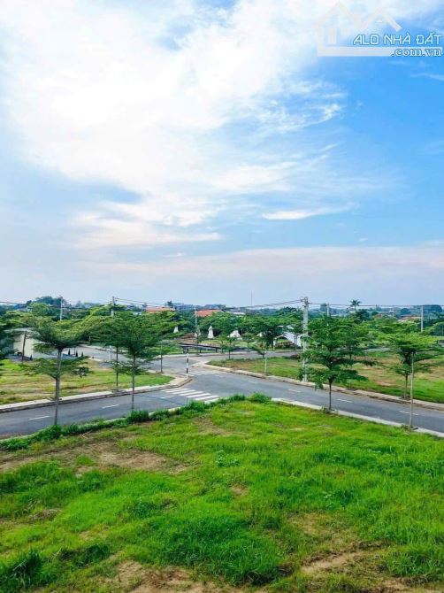 BÁN GẤP 5 lô liền kề 2 MẶT TIỀN chỉ 4️⃣ 0️⃣ 0️⃣ Triệu sở hữu - Sổ Riêng Thổ Cư 💯 - 3