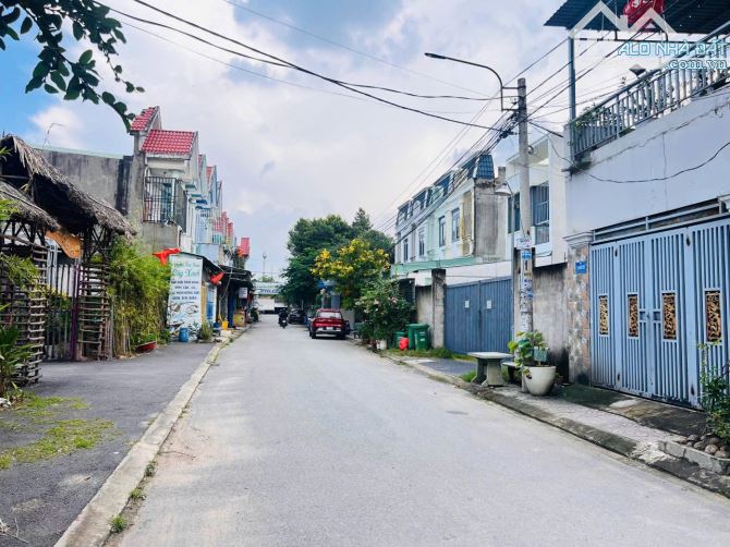 Nhà  phường Tân Đông Hiệp Tp Dĩ An - 3