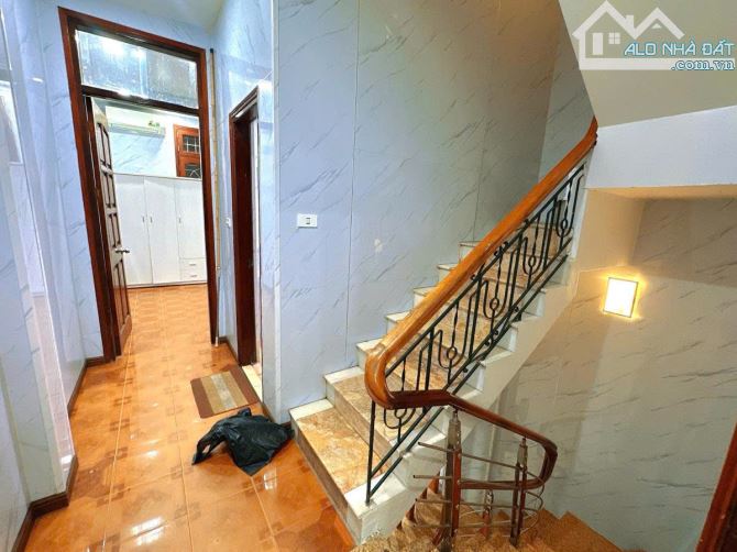BÁN NHÀ PHỐ NGUYỄN HY QUANG - PHÂN LÔ - OTO - NGÕ THÔNG - KHU HIẾM NHÀ BÁN - GIÁ  16.9 TỶ - 3