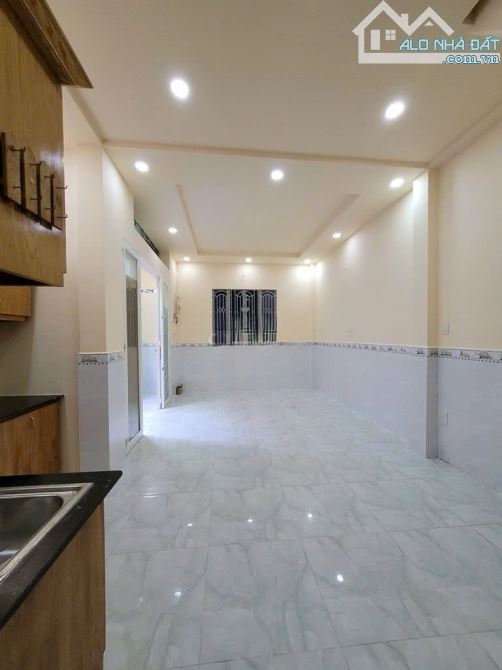 CHO THUÊ NHÀ NGUYÊN CĂN-QUẬN 10-CAO THẮNG-4PN-NGANG 4M-CHỈ 14TR - 3