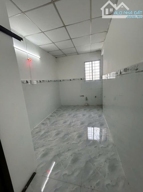 CHỈ 1,4 TỈ - Q6 - NHÀ MỚI 2 TẦNG - SHR - GẦN CHỢ PHÚ LÂM Q6 - DTSD 25M2 - HẺM SẠCH THOÁNG - 3