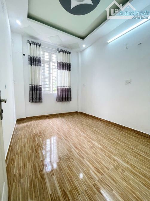 Nhà 2 tầng 1/ đường số 3 GV, 43m2 (6x7) hẻm 4m thông, đang cho thuê, chỉ 4.9 tỷ - 3