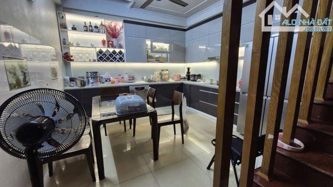 CỔNG ĐỒNG LA KHÊ, PHÂN LÔ OTO VÀO NHÀ, KINH DOANH TỐT, VỈA HÈ ĐÁ BÓNG, VIEW CÔNG VIÊN - 3