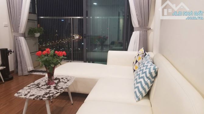 Cho thuê chung cư Ecodream, 300 Nguyễn Xiển 2 phòng ngủ - 3