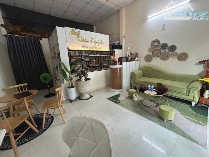 Nhà cấp 4 mặt tiền Nguyễn Chích Hoà Minh vị trí đẹp - 3