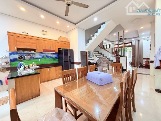 KHÔNG CÓ CĂN THỨ 2-NHÀ ĐẸP- GIÁ RẺ-HXH HUỲNH VĂN NGHỆ- TÂN BÌNH- DT 75M2- NGANG 5 - 3