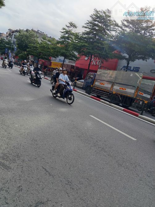 31.8 tỷ sở hữu ngay căn góc mặt phố Tôn Đức Thắng – vỉa hè rộng, vị trí trung tâm thủ đô - 3