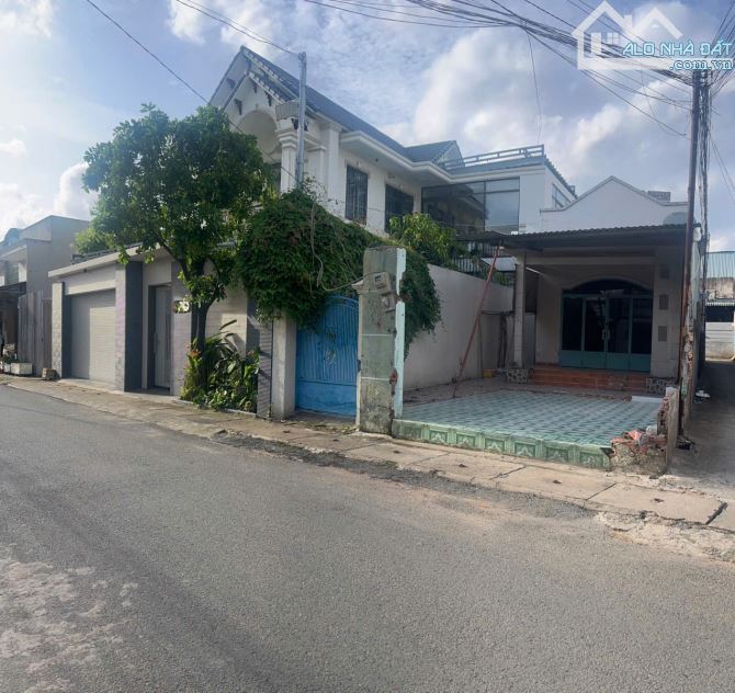 Bán nhà 156m² Đông Hòa,đường 2 ô tô thông,gần ĐHQG TPHCM,giá đầu tư - 3
