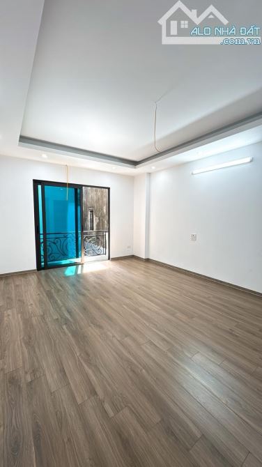Bán Nhà Đê Trần Khát Chân 35M-5T,Sát Phố và Ô Tô tránh lô góc chỉ hơn 7 tỷ cực đẹp - 3