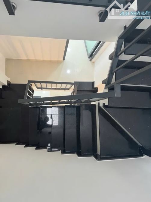 CĂN NHÀ ĐÁNG MUA NHẤT KHU VỰC VỚI MỨC GIÁ KHÓ TÌM Ở TT QUẬN 10 - 3