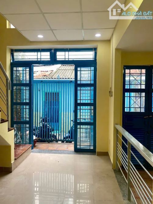 BÁN NHÀ CĂN GÓC VIP NHẤT Q.10 – NGUYỄN TIỂU LA - HẺM THÔNG - NGANG HƠN 4M - CHỈ 5.55 TỶ! - 3