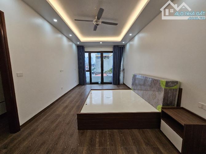 GARA Ô TÔ – THANG MÁY – NHÀ ĐẸP – VĂN PHÒNG – TIỆN NGHI ĐẦY ĐỦ - KĐT KHAI SƠN. 19.9 TỶ - 3