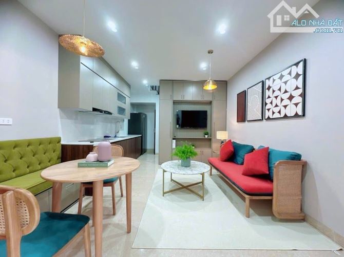 Bán nhà Phố Nguyễn Lam, 7.1 tỷ,  Nhà 5 tầng, Oto đỗ cổng, full đồ - Pháp lý rõ ràng, sổ cấ - 3